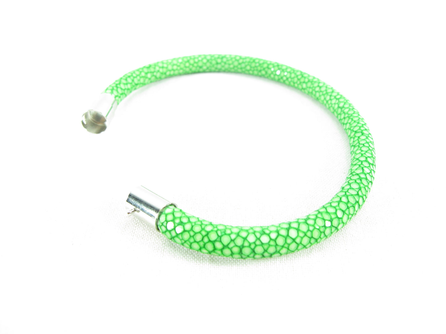 Genuine Polished Stingray Skin Leather Magnetic Bracelet