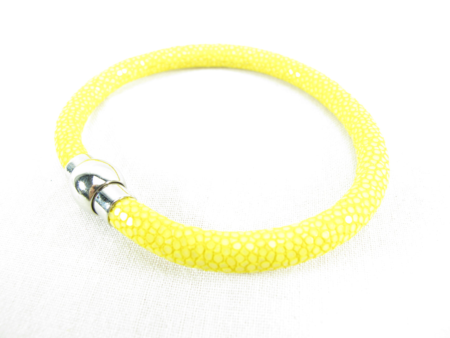 Genuine Polished Stingray Skin Leather Magnetic Bracelet