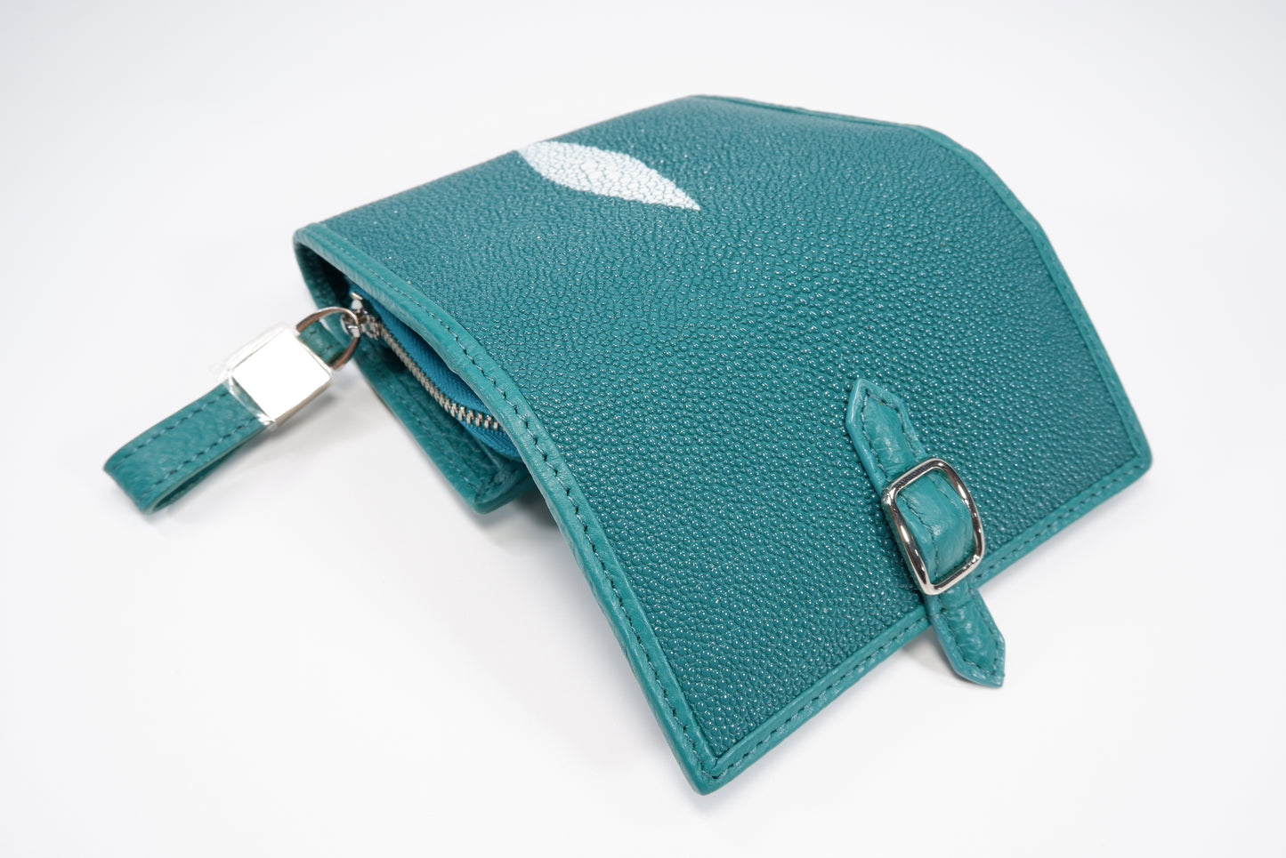 Genuine Stingray Skin Leather Medium Clutch Wallet Zip Coins Purse with Silver Buckle