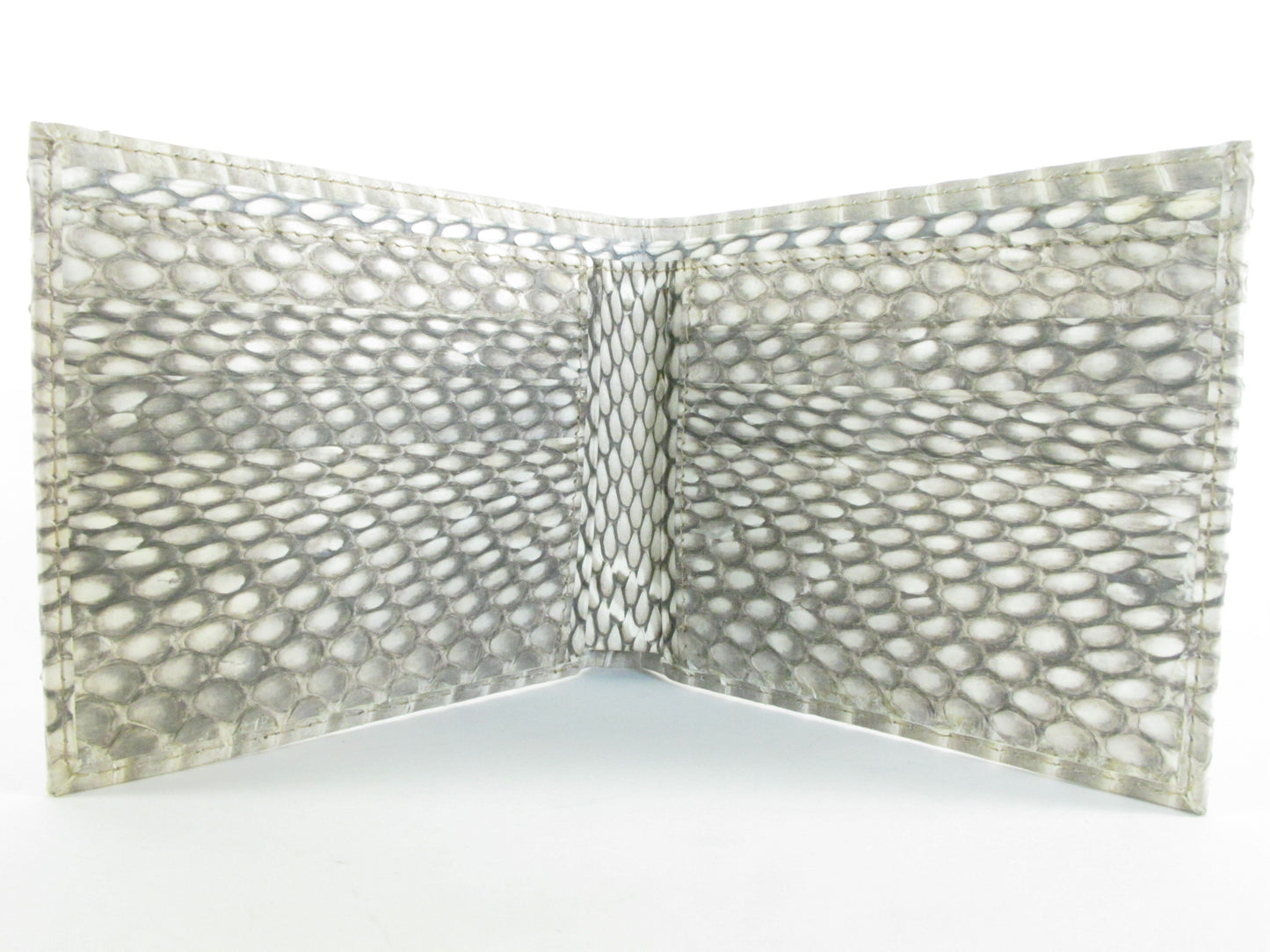 Genuine Cobra Snake Skin Leather Slim Bifold Wallet with Cobra Interior