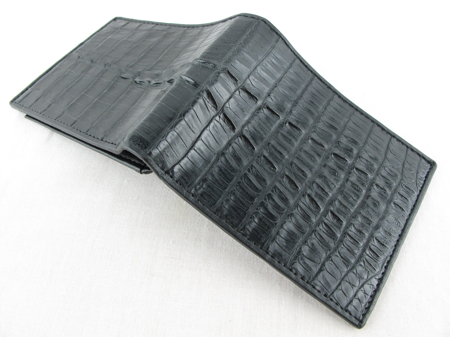 Genuine Caiman Crocodile Tail Skin Leather Bifold Wallet