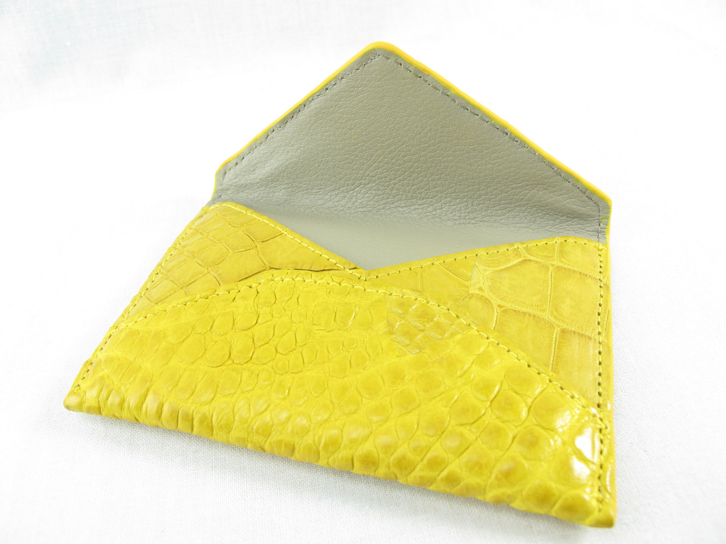 Genuine Crocodile Skin Leather Business & Credit Card Holder Women's Wallet