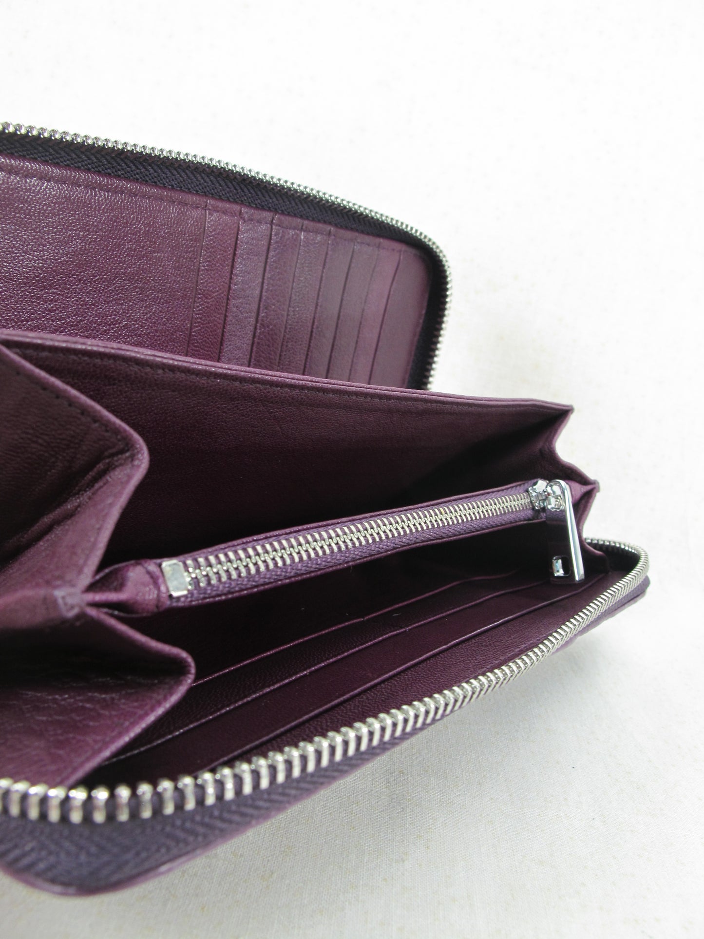 Genuine Crocodile Tail Skin Leather Zip Around Clutch Wallet Purse