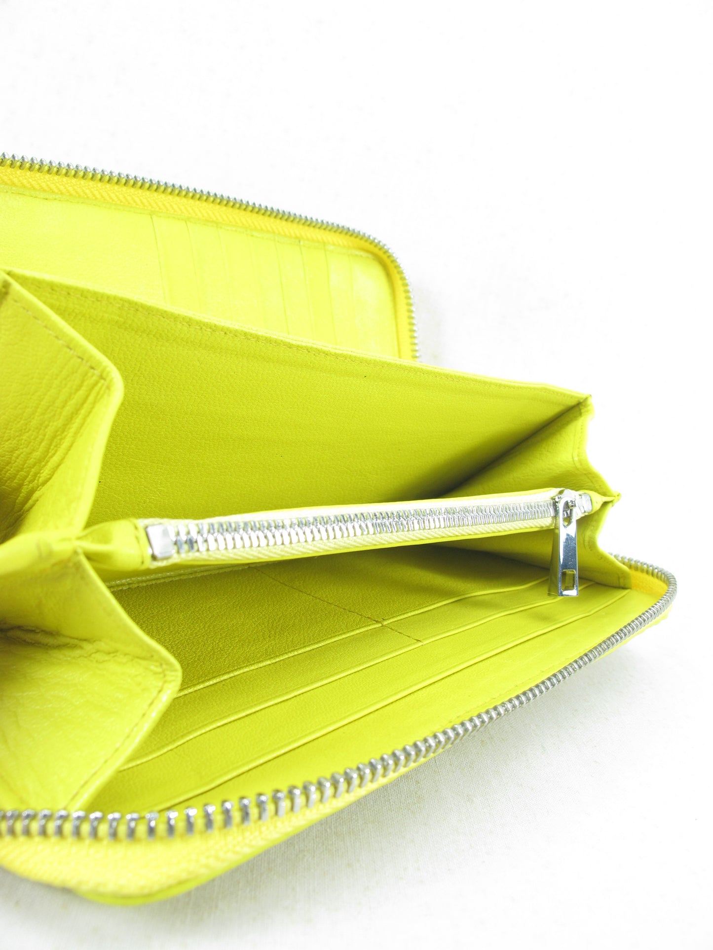 Genuine Crocodile Tail Skin Leather Zip Around Clutch Wallet Purse