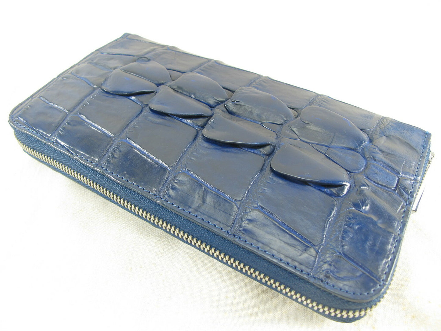 Genuine Crocodile Tail Skin Leather Large Zip Around Clutch Wallet Purse