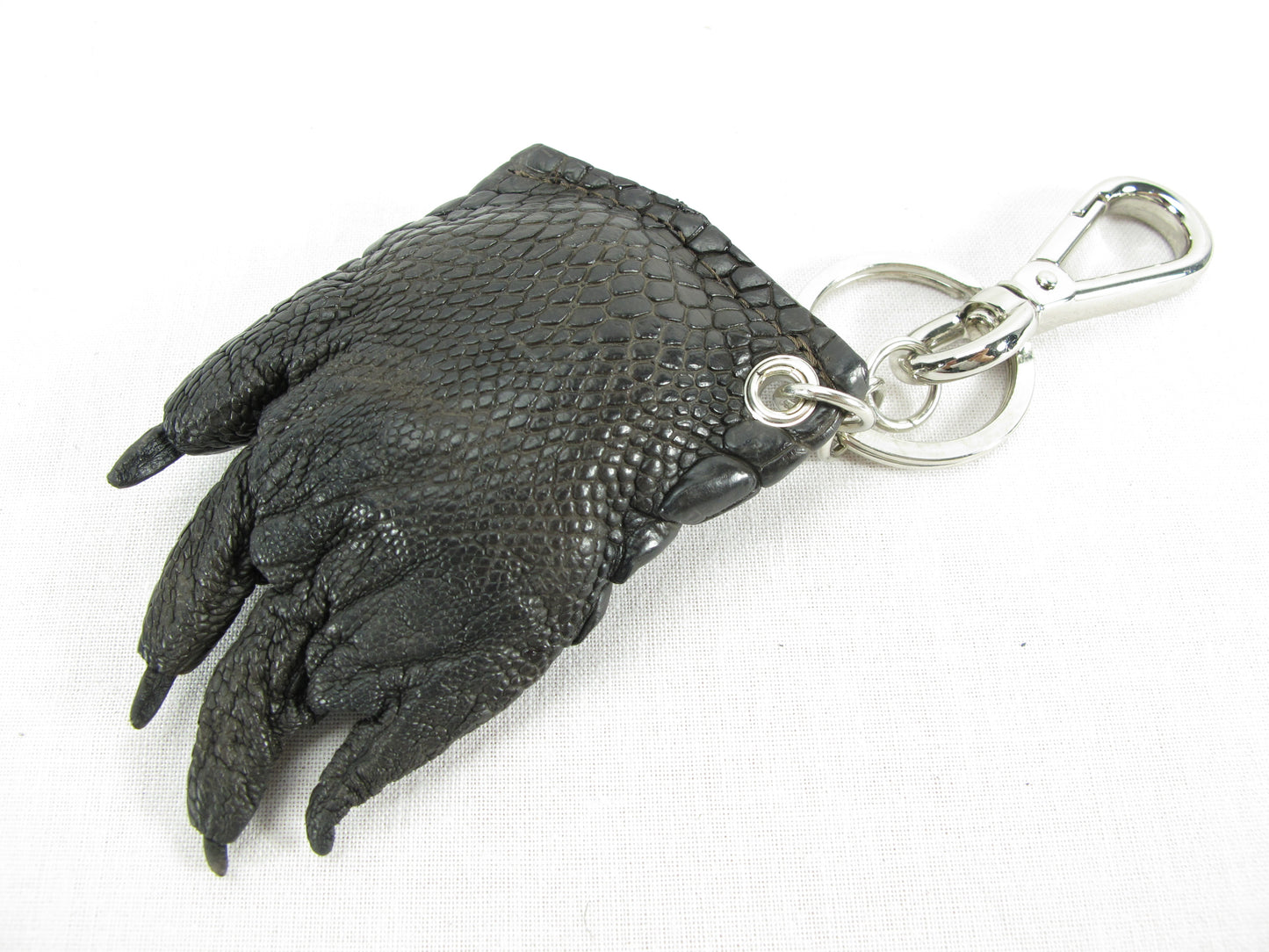 Genuine Crocodile Skin Leather Foot Claw Key Ring Keychain Holder