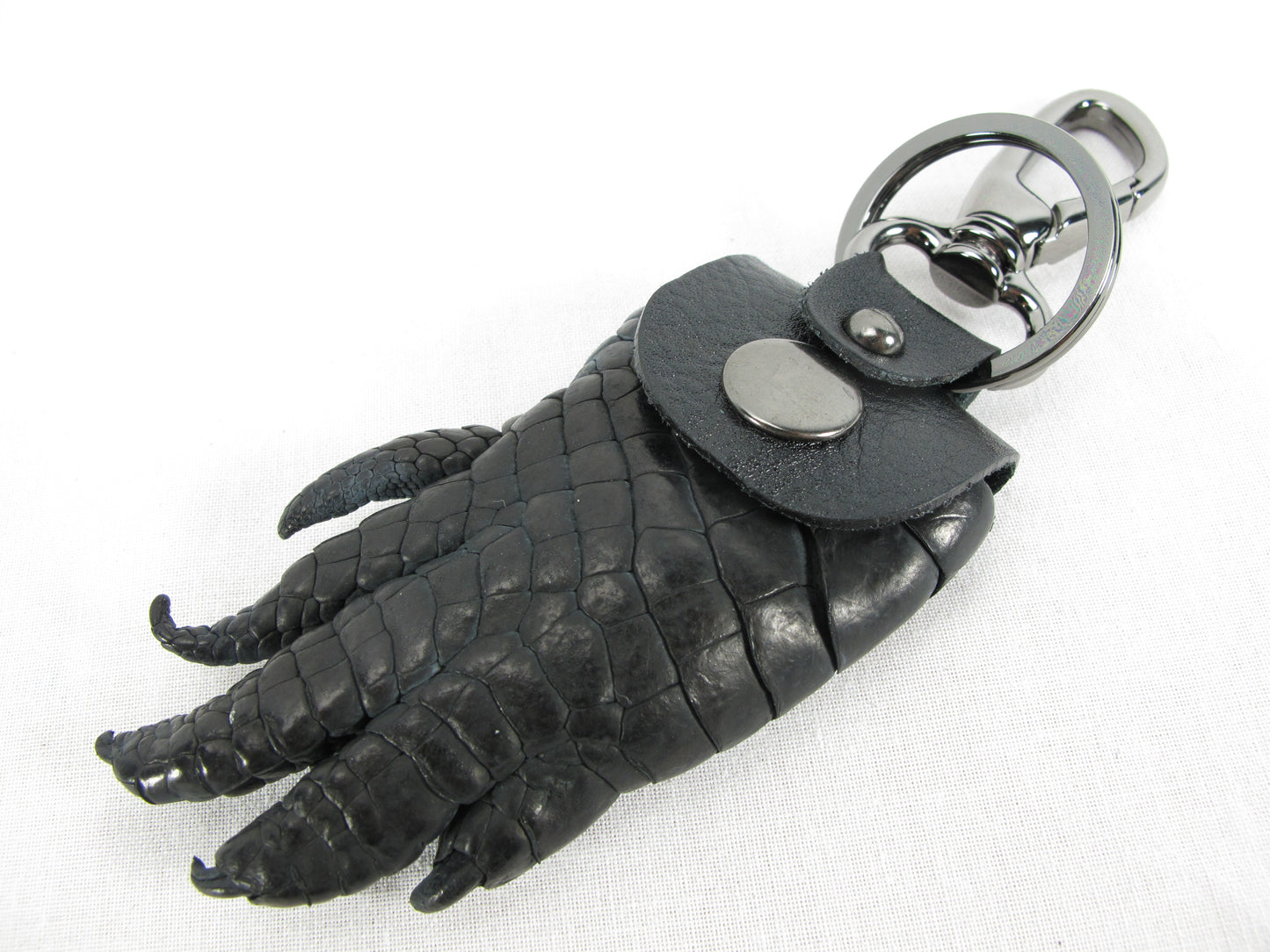 Genuine Crocodile Skin Leather Foot Claw Key Ring Keychain Holder