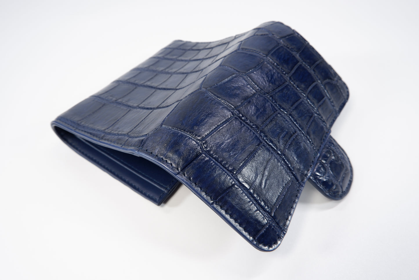 Genuine Crocodile Belly Skin Leather Medium Trifold Clutch Wallet Purse