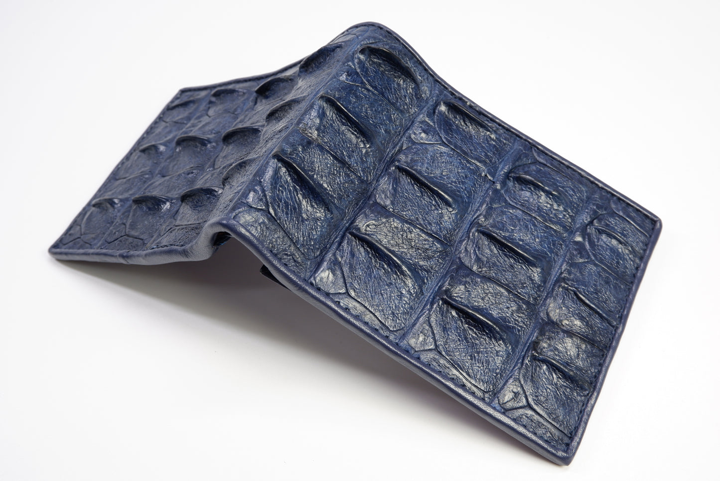 Genuine Crocodile Backbone Skin Leather Men's Bifold Wallet
