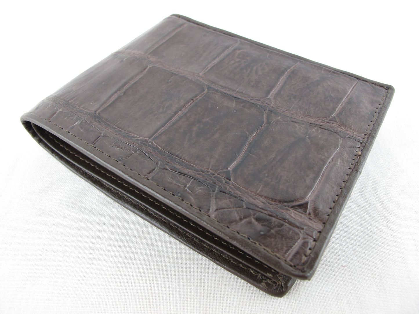 Genuine Crocodile Belly Skin Leather Luxury Bifold Wallet