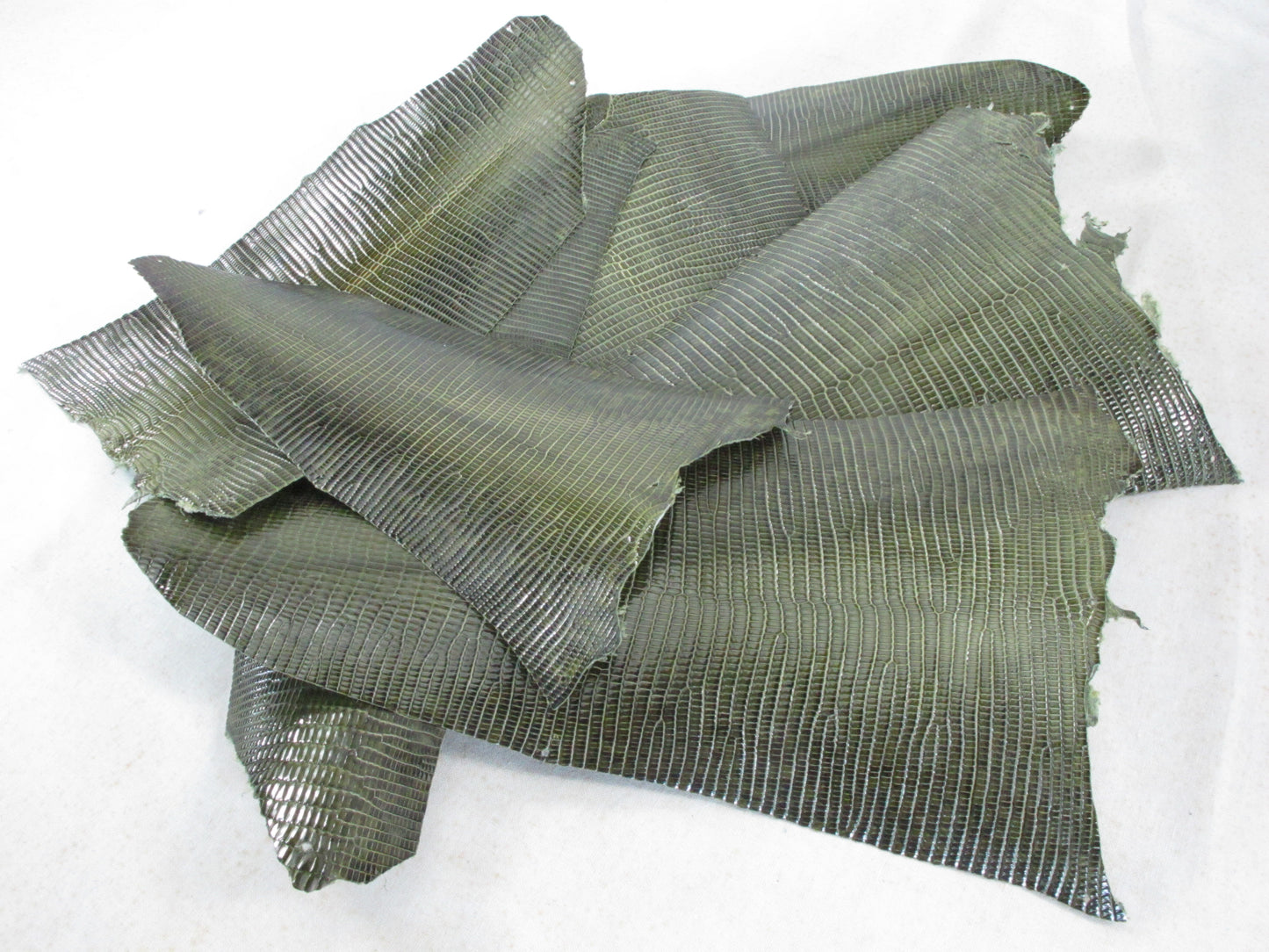 Genuine Lizard Skin Leather Scraps Hide Pelt 100 grams