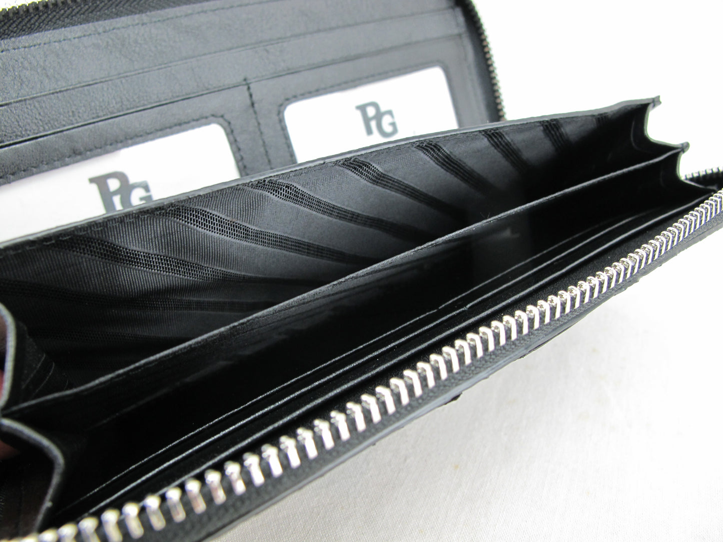 Genuine Python Belly Skin Leather Zip Around Clutch Wallet Purse