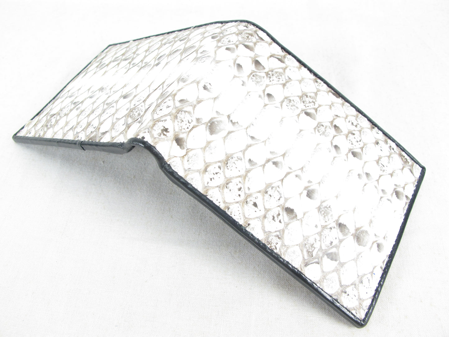 Genuine Burmese Python Belly Snake Skin Leather Soft Bifold Wallet