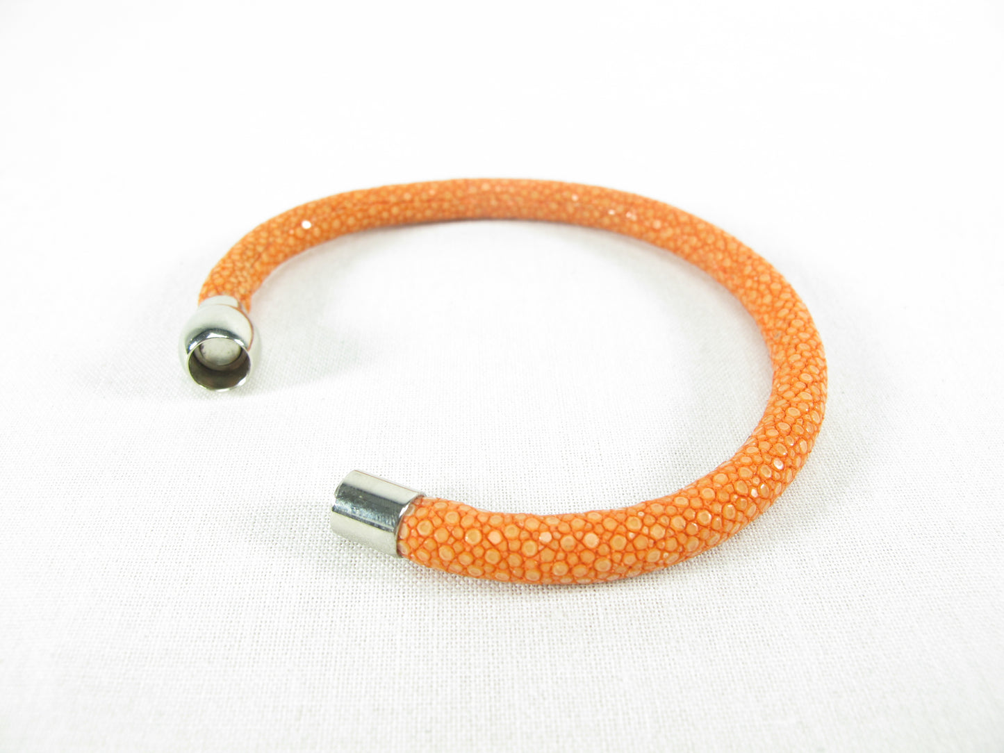 Genuine Polished Stingray Skin Leather Magnetic Bracelet