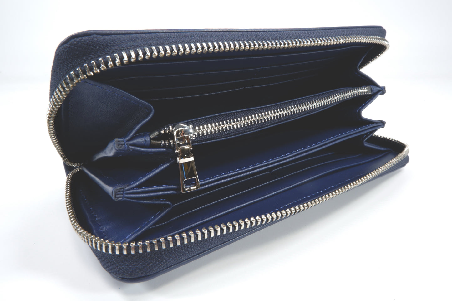 Genuine Polished Stingray Skin Leather Embossed Zip Around Clutch Wallet Purse