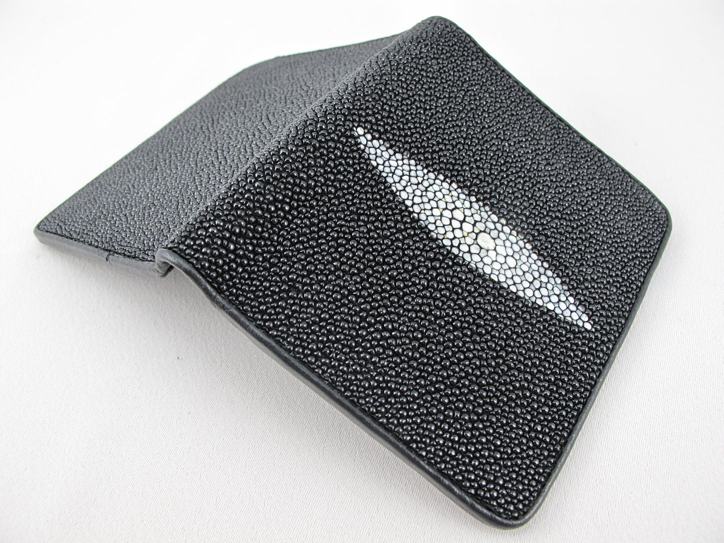 Genuine Stingray Skin Leather Vertical Bifold Wallet