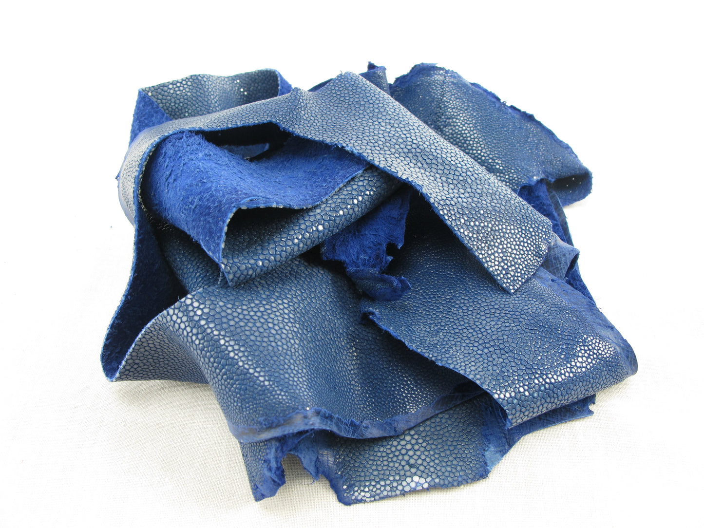 Genuine Polished Stingray Skin Leather Scraps Hide Pelt 100 grams
