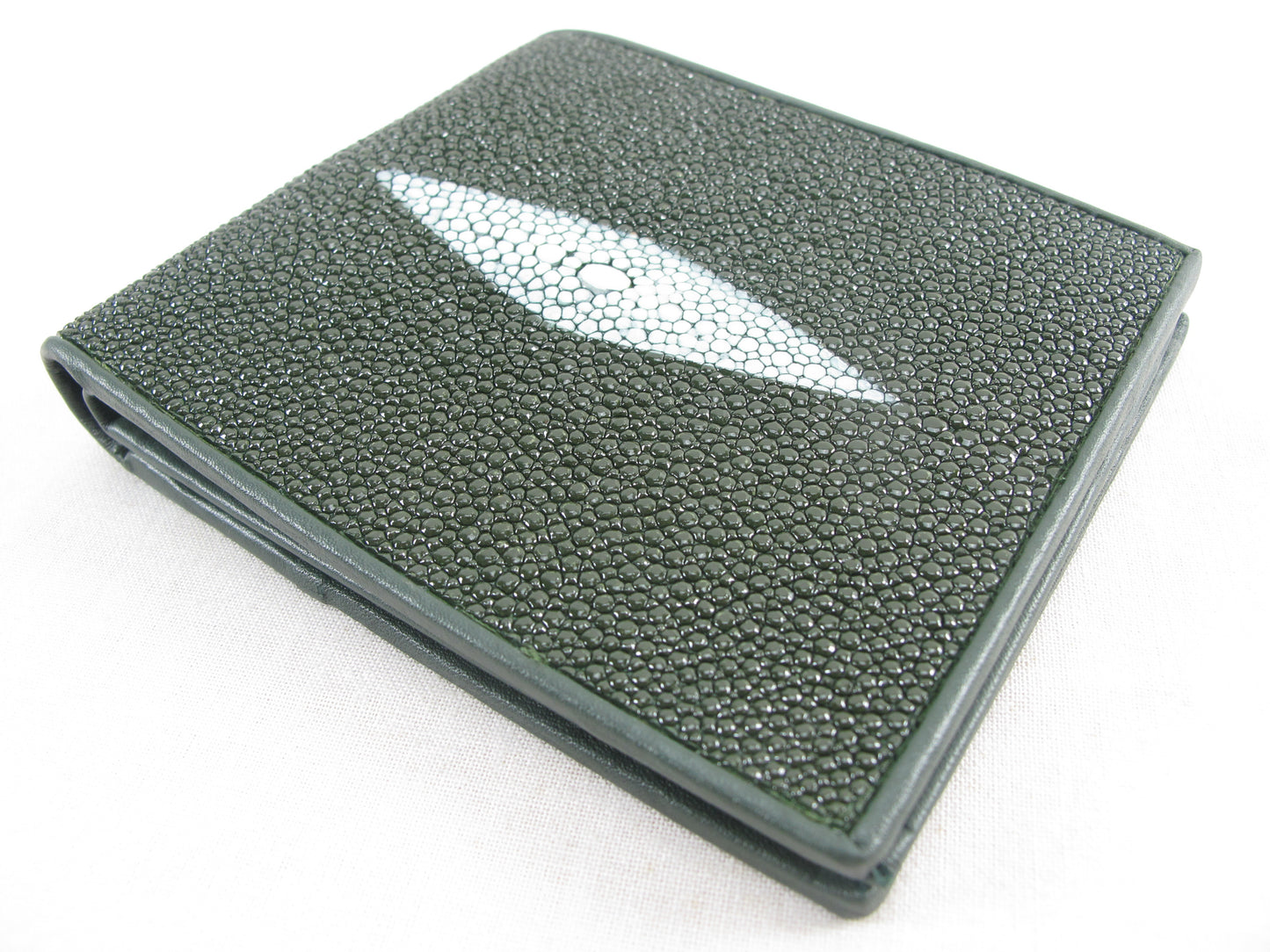 Genuine Stingray Skin Leather Bifold Men's Wallet