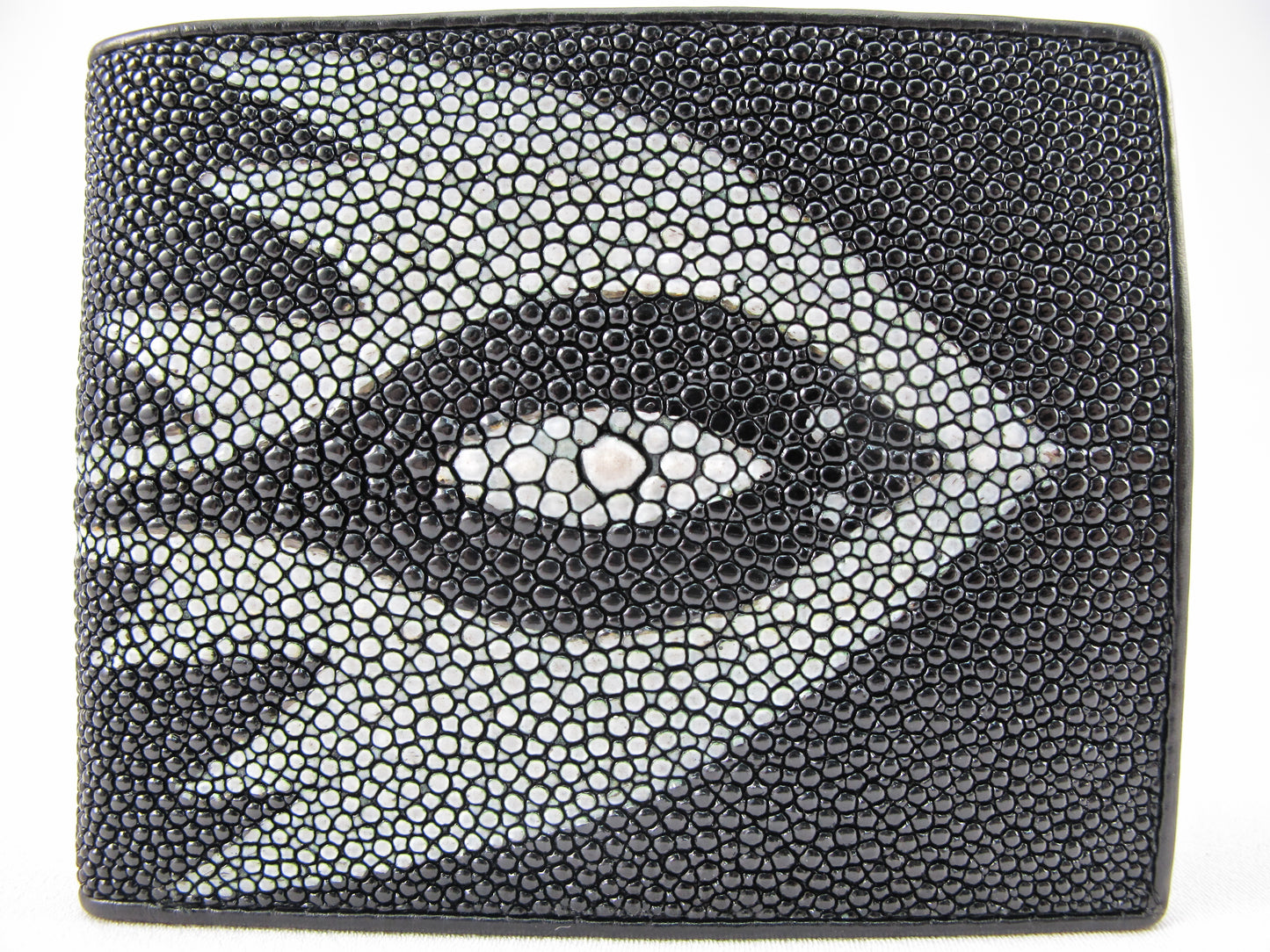 Genuine Stingray Skin Leather Bifold Wallet with Stingray Painted