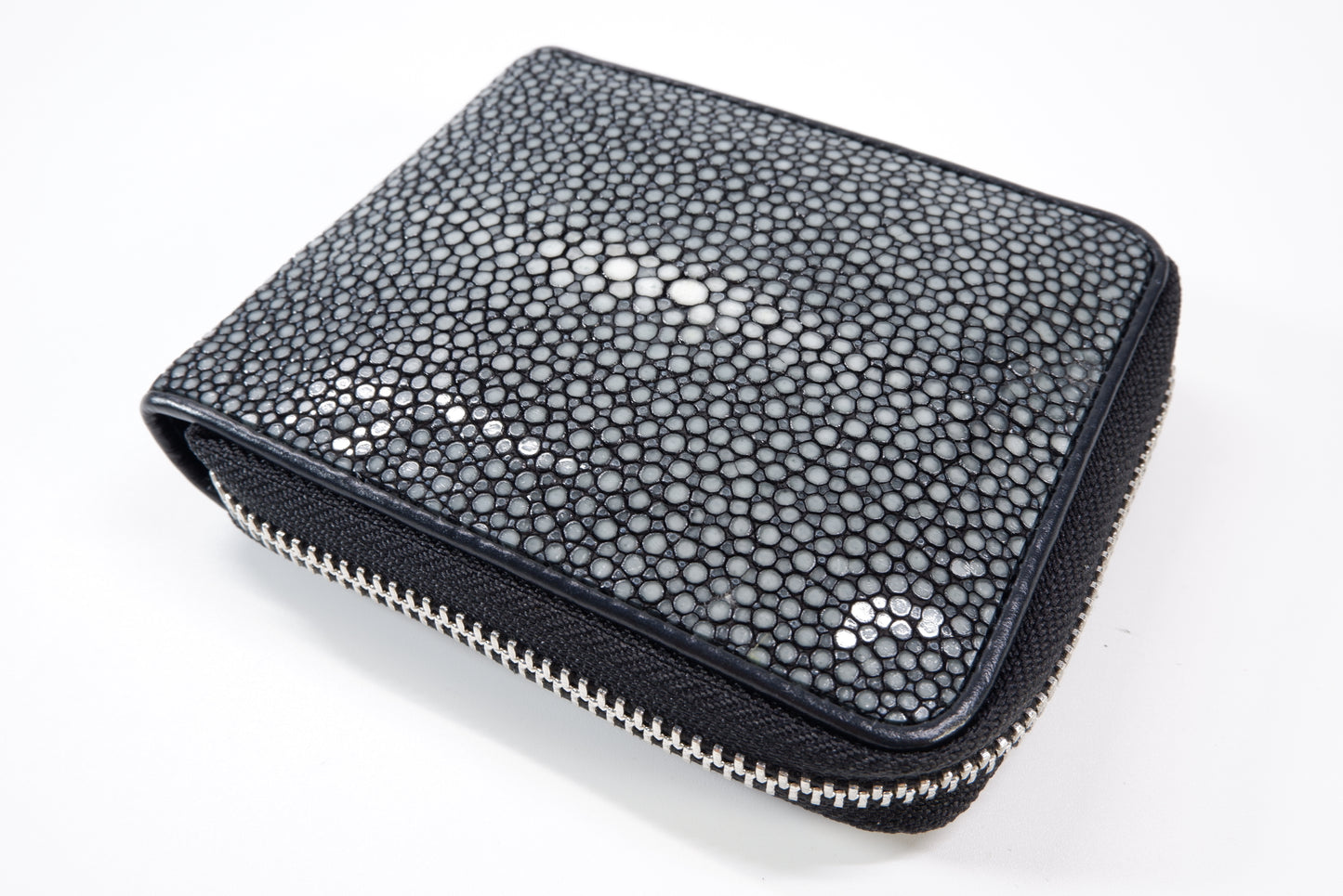 Genuine Polished Stingray Skin Leather Zip Around Bifold Wallet
