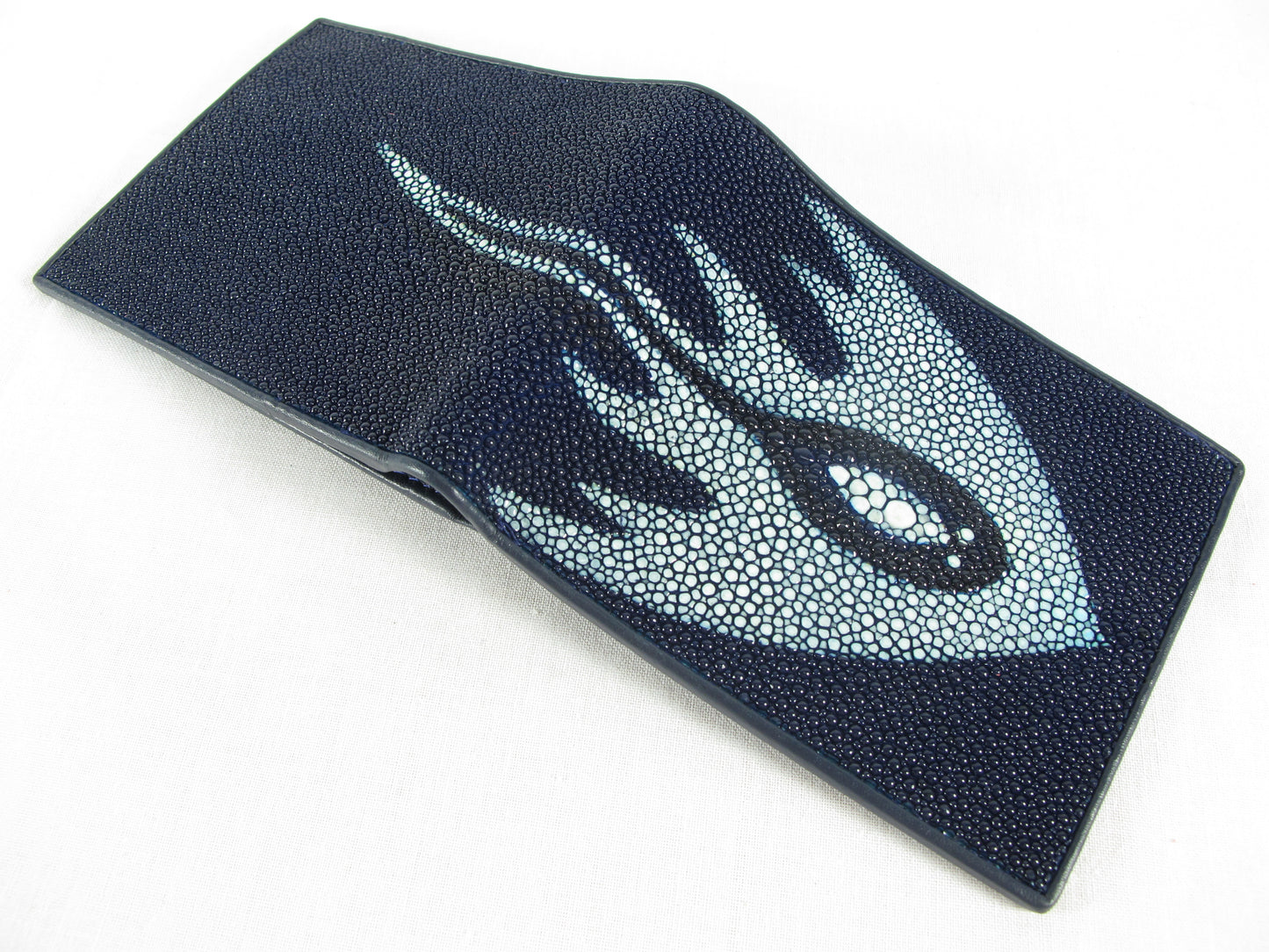 Genuine Stingray Skin Leather Bifold Wallet with Stingray Painted