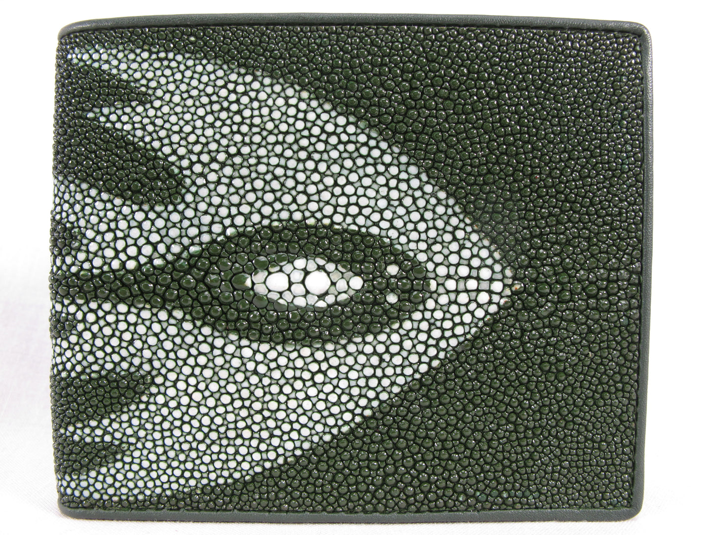 Genuine Stingray Skin Leather Bifold Wallet with Stingray Painted